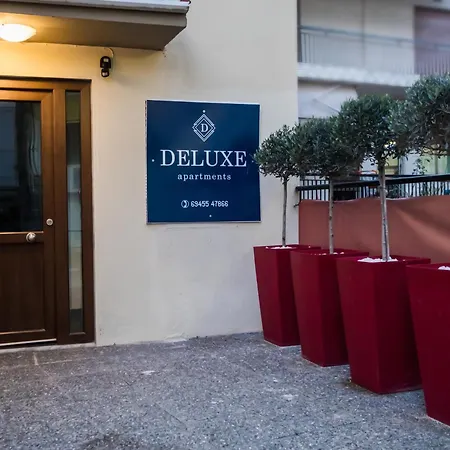 Appartamento Deluxe Apartments - Parking , Central Suites *