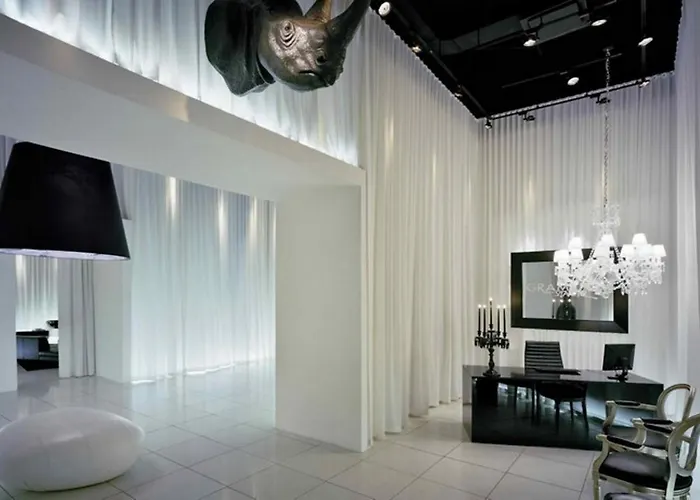 Deluxe - Free Parking Apartament